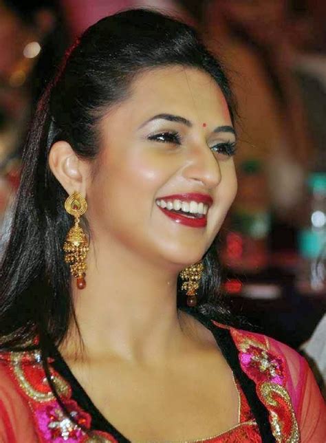 Divyanka Tripathi Full HD Mobile Wallpapers - Wallpaper Cave