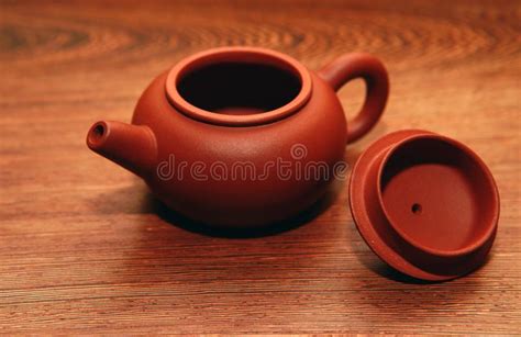 Chinese Ceramic Teapot Studio Quality Light Stock Photo - Image of asian, chabang: 107382018