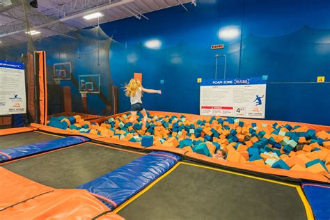 9 Things To Do At A Sky Zone San Diego Trampoline Park - La Jolla Mom