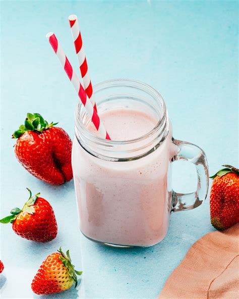 Strawberry Milk – A Couple Cooks