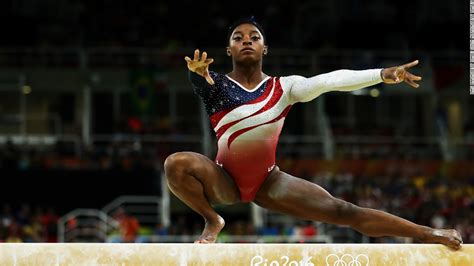 Simone Biles' amazing moves