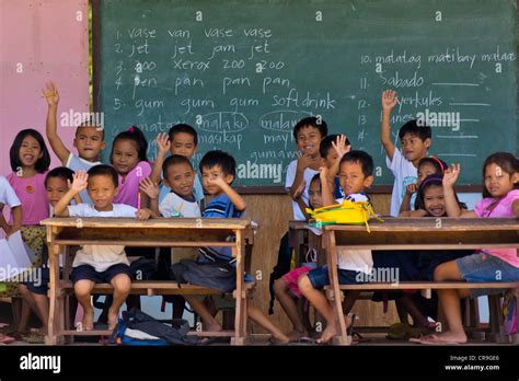 Philippines school classroom hi-res stock photography and images - Alamy