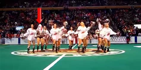 Cheerleader Suffers An Unfortunate Wardrobe Malfunction (VIDEO) | HuffPost UK