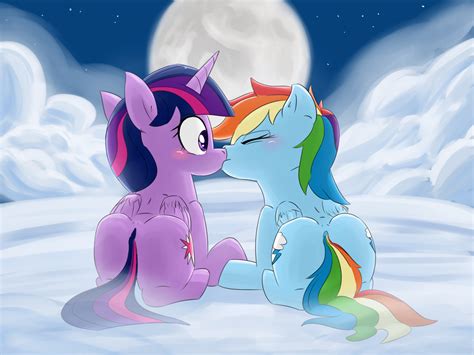 kiss you by GamiJack.deviantart.com on @DeviantArt | My little pony characters, My little pony ...