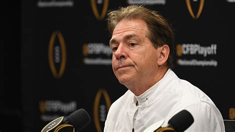College Football Playoff committee has no defense in ranking Alabama as high as No. 5 - Flipboard