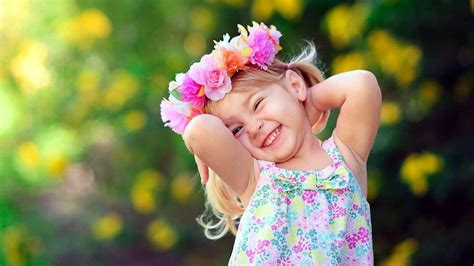 Cute Small Girls Wallpapers - Wallpaper Cave