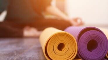 5 best yoga mats for steady support | HealthShots