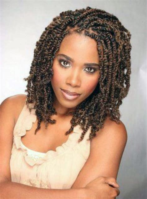 Short senegalese twist | Senegalese twist hairstyles, Kinky twists ...