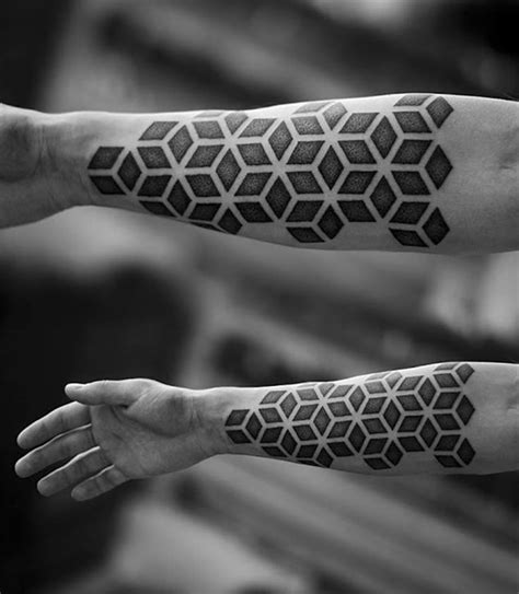 cube tattoo - Google Search | Geometric tattoo, Pattern tattoo, Maori ...