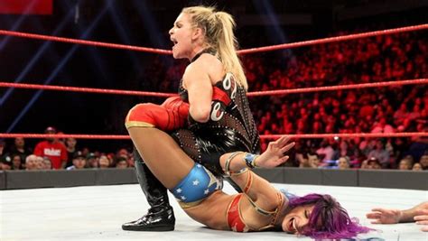 8 Ups And 6 Downs From Last Night's WWE Raw (Dec 17) – Page 3