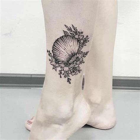 25 Beautiful Seashell Tattoo Designs You'll Love in 2020 | Body art tattoos, Seashell tattoos ...