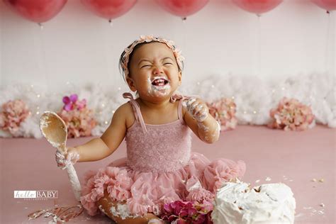 Cake Smash Photoshoot - 7 Tips to make yours a success!