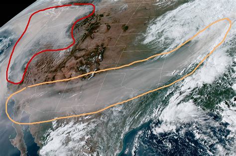 West Coast wildfire smoke stretches to Michigan in satellite image