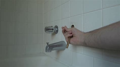 How to fix leaking shower faucet - YouTube