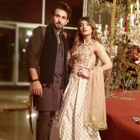 Mariam Ansari Wedding Pictures With Her Husband - Showbiz Pakistan