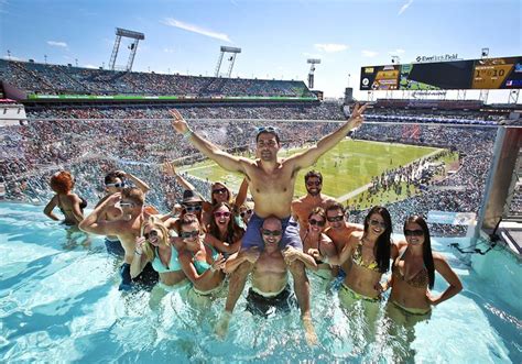 - Album on Imgur | pools | Everbank field, Jacksonville jaguars, Nfl ...