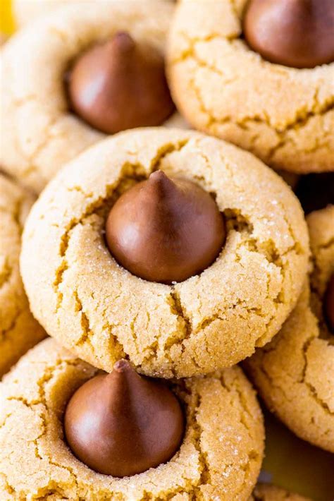Peanut Butter Blossom Cookies - Homemade Hooplah