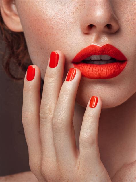Mac Matte Russian Red Lipstick