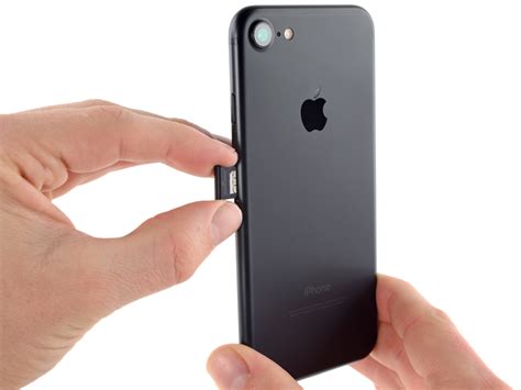 iPhone 7 Plus Black 128 GB SIMカード読み込まない - blog.knak.jp