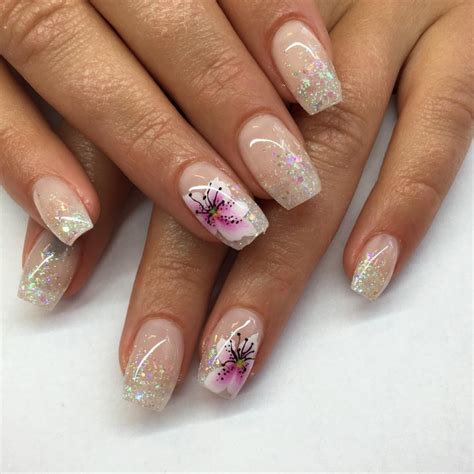 Flower Nail Art Designs Images, 40 DIY Floral Nail Art Designs To Try This Holiday : Jul 06 ...