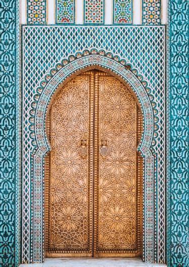 The Artistry of Moroccan Doors: Colorful and Decorated with Intricate ...