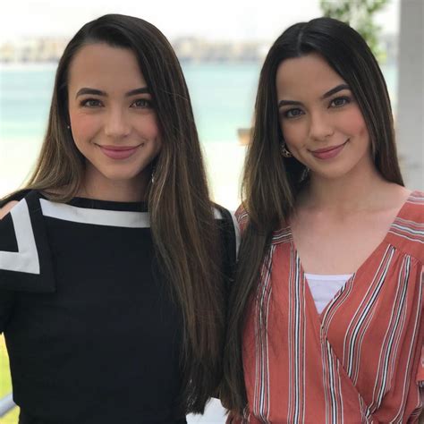 @merrelltwins on Instagram: “Having so much fun at the @gesforum in Dubai!! 😍🌴” | Merrell twins ...