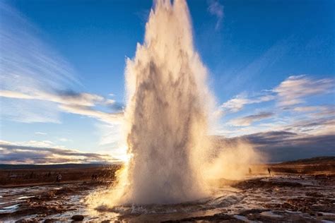 Geysir Geothermal Area, Golden Circle | kimkim