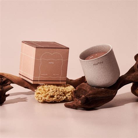 21 Unique Ideas of Scented Candle Packaging Design & Tips