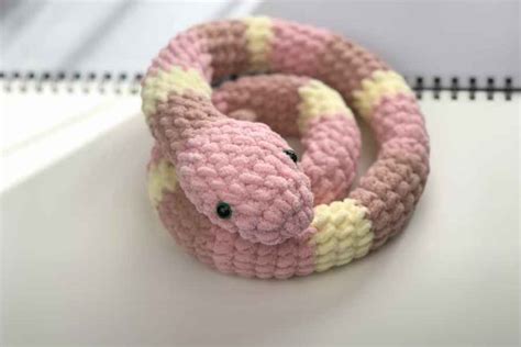 Beginners Friendly! How to Crochet a Snake Amigurumi