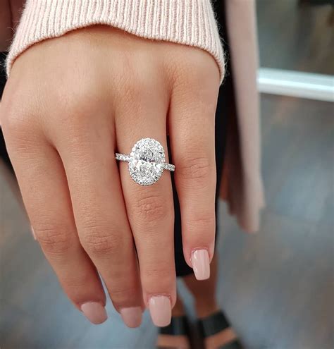Fine Beautiful Oval Diamond Halo Engagement Rings Ring Black