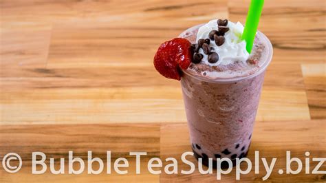 How to Make Strawberry Chocolate Chip Bubble Tea with Boba Tapioca ...