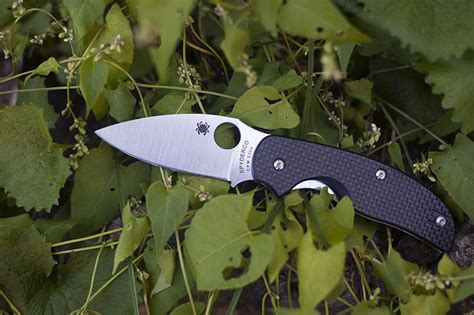 Spyderco Sage 1 Carbon Fiber Plain Edge Knife Review