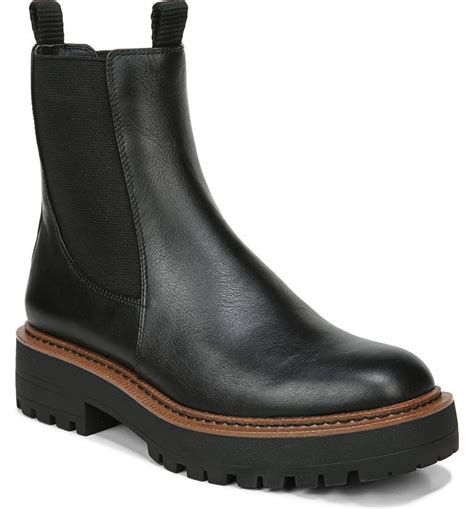 The 29 Best Waterproof Boots That Are So Stylish | Who What Wear