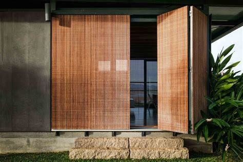 Gallery of Piracaia Residence / Nitsche Arquitetos - 7 Wooden Screen Door, Sliding Screen Doors ...