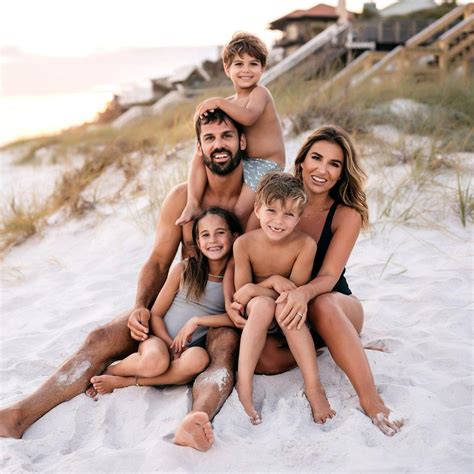 Jessie James Decker and Eric Decker's Family Has KILLER Abs