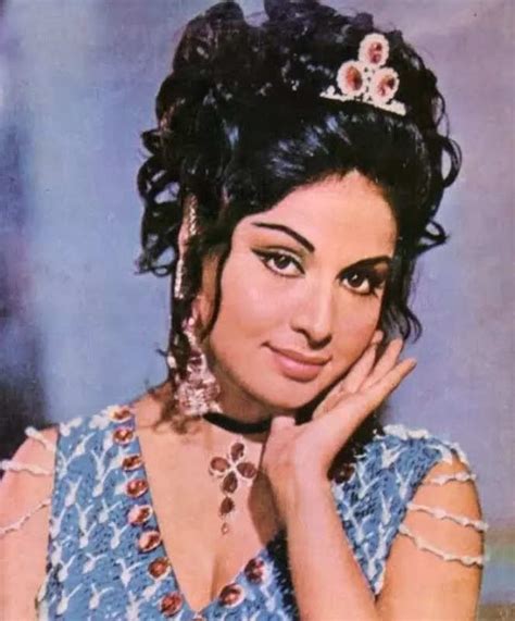 #ETimesTrendsetters: Rakhee Gulzar, the old-world mystique beauty and ...