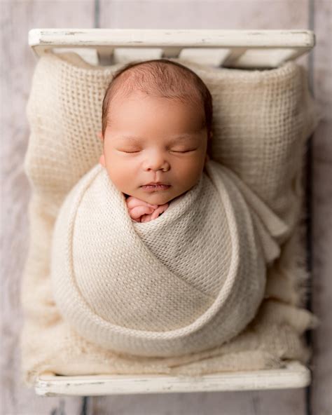 Boston Newborn Photographer | Boston newborn photographer, Newborn photographer, Boston newborn ...
