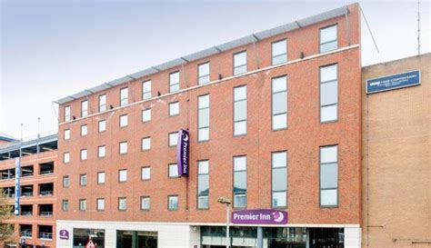 Luton Hotel | Luton Town Centre | Premier Inn