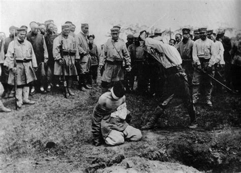File:A spy was beheading on the outskirts of Kaiyuan in Russo-Japanese War.png - Wikimedia Commons