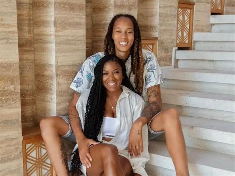 Cherelle Griner Wife, Brittney Griner, Married in 2019, Family ...