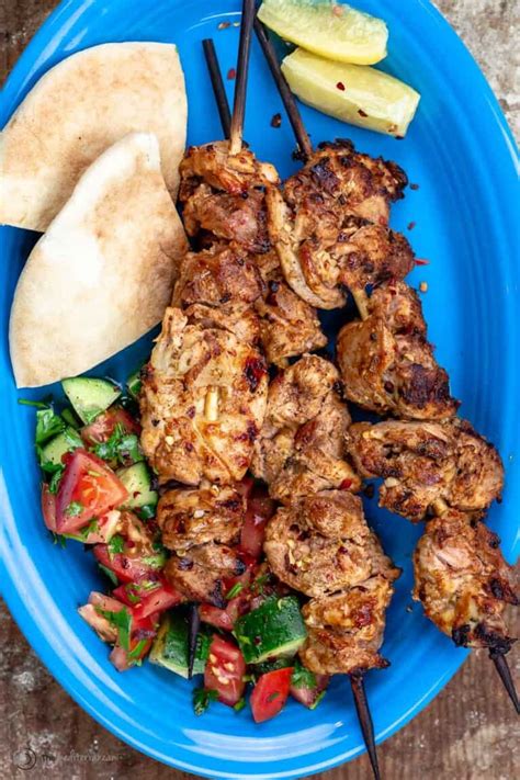 Authentic Shish Tawook (Middle Eastern Chicken Skewers) l The ...