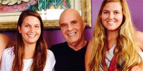 Wayne Dyer daughters share lessons inspired by self-help guru dad