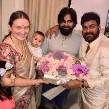 Pawan Kalyan Birthday, Real Name, Age, Weight, Height, Family, Facts ...