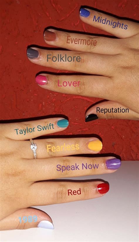 Pin by Stephanie Lemes on design de unhas | Taylor swift nails, Concert nails, Taylor swift tour ...