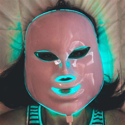RosaLight™ | Rosacea Light Therapy Mask | Kills Demodex Mites on Face
