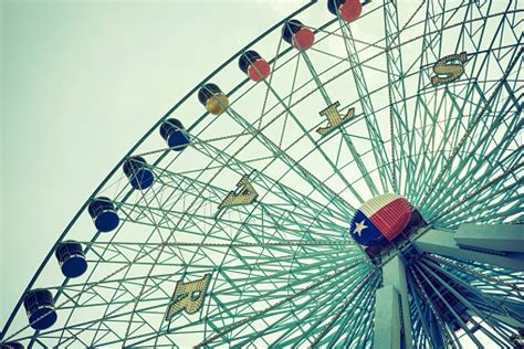 Texas Star Ferris Wheel Stock Photo - Download Image Now - iStock