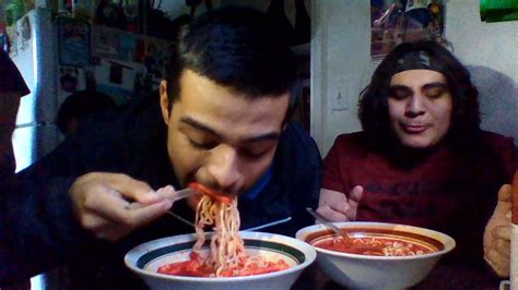 Spicy Noodle Challange/Face Reveal!! - YouTube