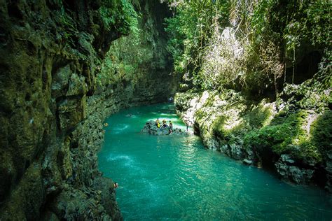 Tempat Wisata di Jawa Barat - 16 Lokasi yang Wajib Dikunjungi