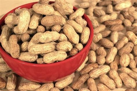 How to Roast Peanuts at Home | Peanut recipes, Roasted peanuts, Roast ...