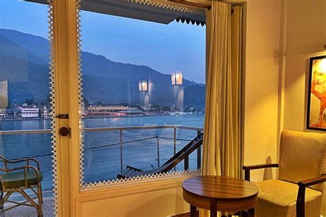 5 Best Resorts In Rishikesh in 2021 | Reviewed & Relevant